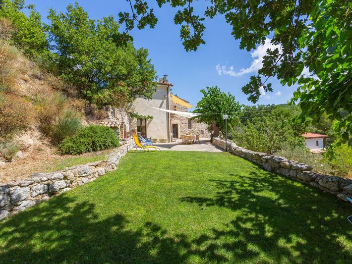 Ferienhaus für 6 Personen, mit Terrasse und Garten in den Abruzzen