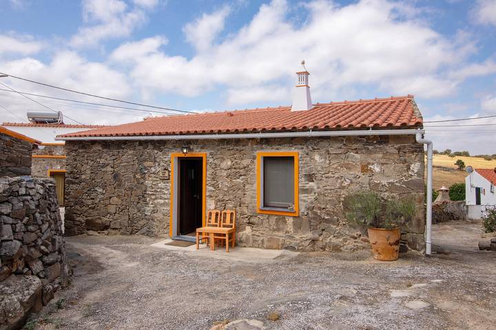Chalet para 2 personas, con jardín, Se admiten mascotas - 1