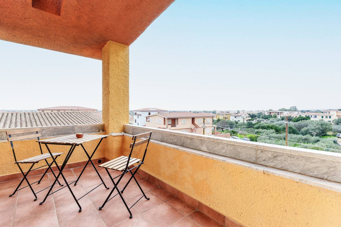 Cozy and Cool Flat with Mountain View and Balcony in Orosei, Gulf of Orosei