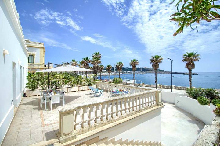 Casa vacanza per 6 persone, con Terrazza a Castrignano del Capo