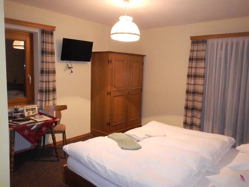 Bed and Breakfast für 2 Personen mit Balkon in Sankt Jakob in Defereggen, Bezirk Lienz