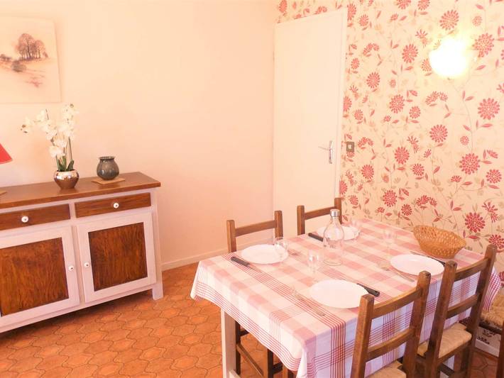 Appartement entier, Charmant T2 avec Balcon et Garage - 6 couchages à Saint-Lary-Soulan in Saint-Lary-Soulan, Parc national des Pyrénées
