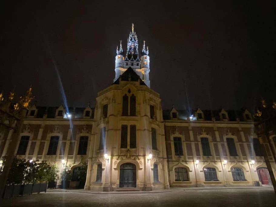 Appartement entier, Two-Bedroom Apartment in Douai, Département Nord