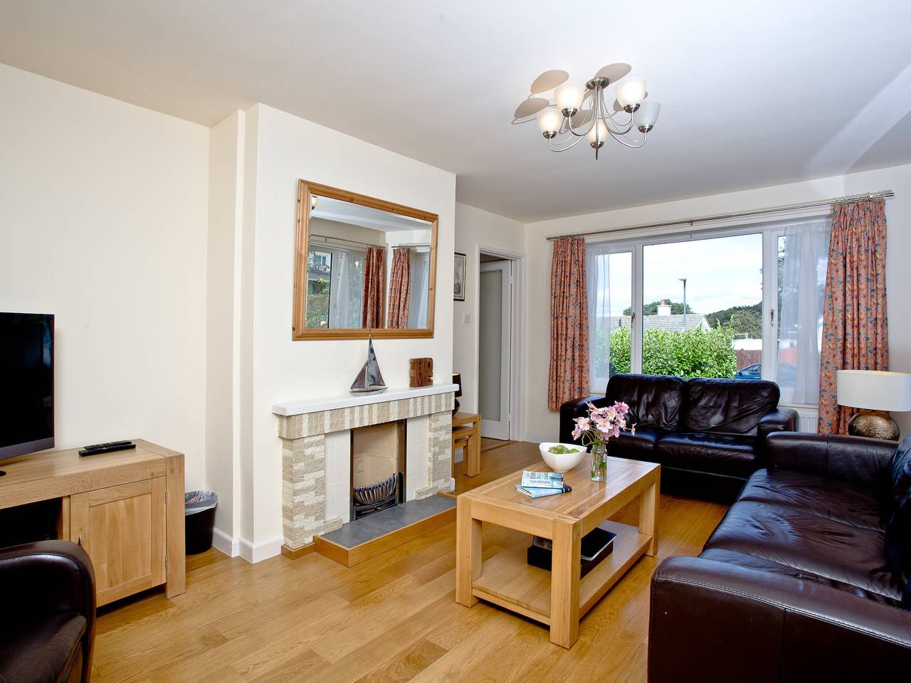 Holiday Home for 6 People in Brixham, Torbay