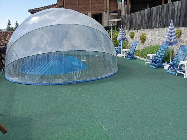 Maison d’hôte pour 9 personnes, avec Balcon et Terrasse ainsi que Jardin et Piscine à Koprivchtitsa - 2