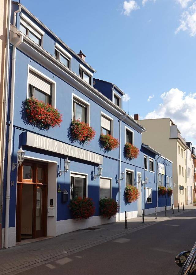 Hotel, mit Terrasse und Garten in Frankenthal