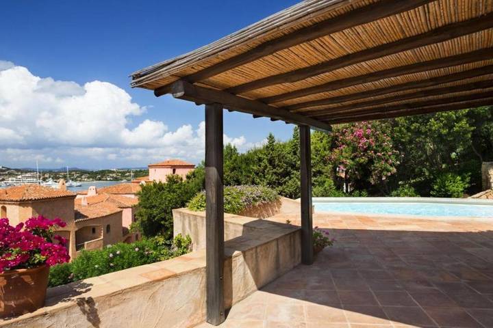 Villa pour 11 personnes, avec vue ainsi que piscine et jardin à Porto Cervo - 4