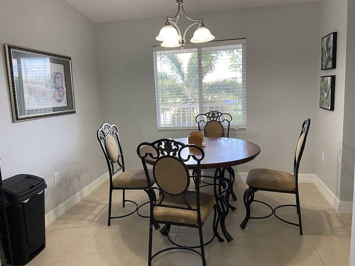 Holiday apartment for 5 people, with balcony and pool - 1