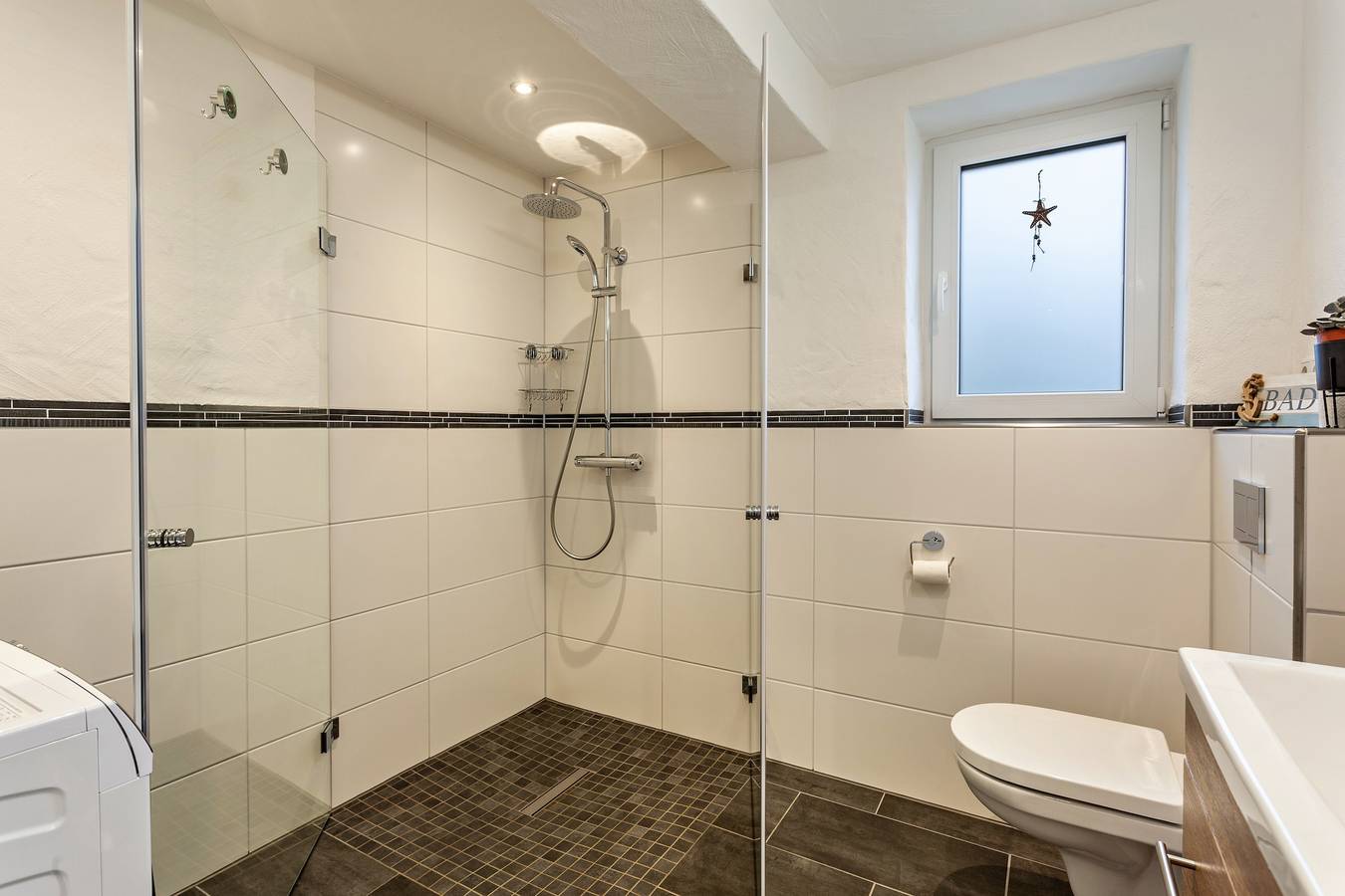 Appartement 'Kleine Auszeit' met Uitzicht op de Bergen, Privéterras en Wi-Fi, foto 12