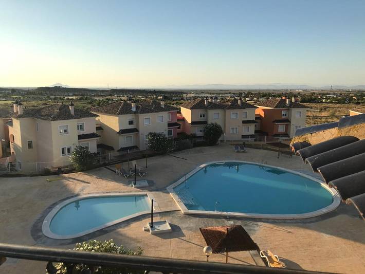 Appartamento vacanze per 4 persone, con piscina per bambini e vista lago nonché balcone - 1