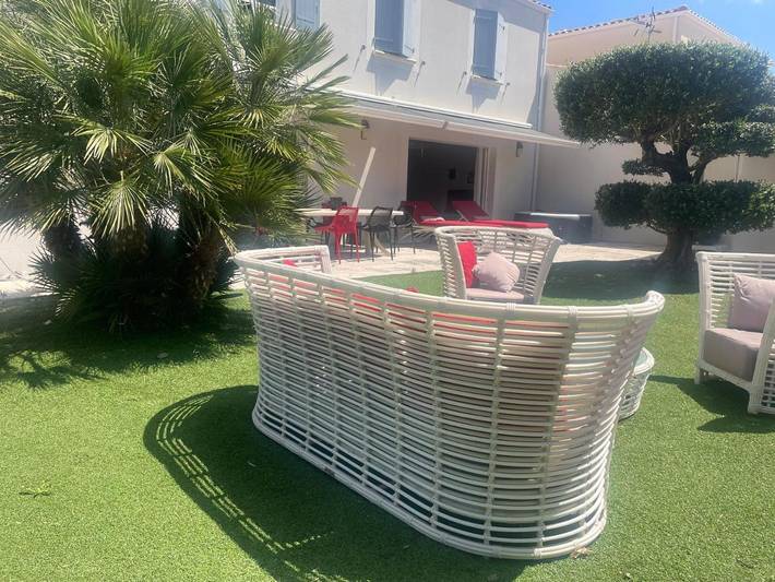 Maison de vacances pour 6 personnes, avec Jacuzzi ainsi que Terrasse et Jardin
