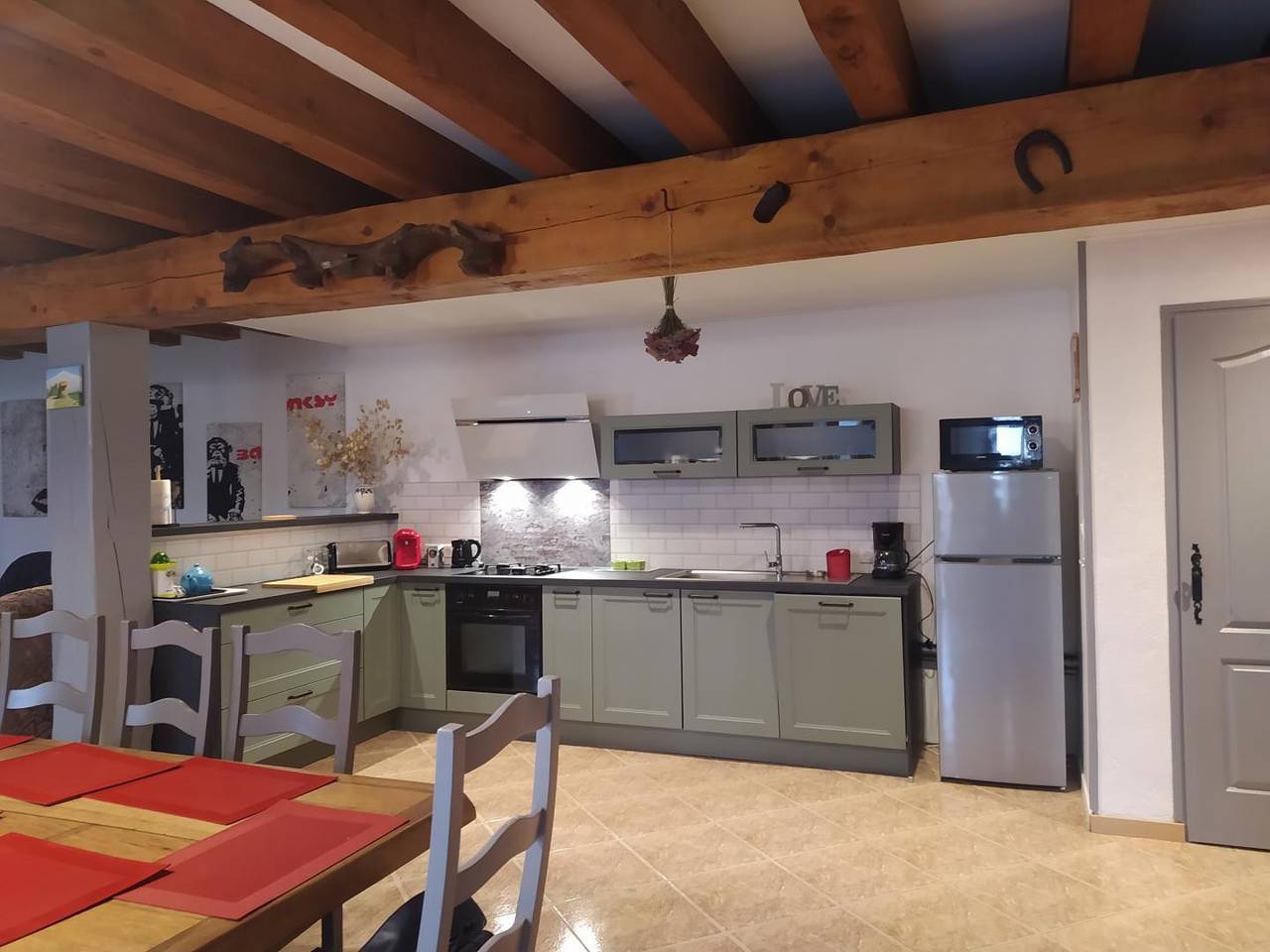 Casa de huéspedes para 7 personas con terraza in Grandrieu, Macizo Central