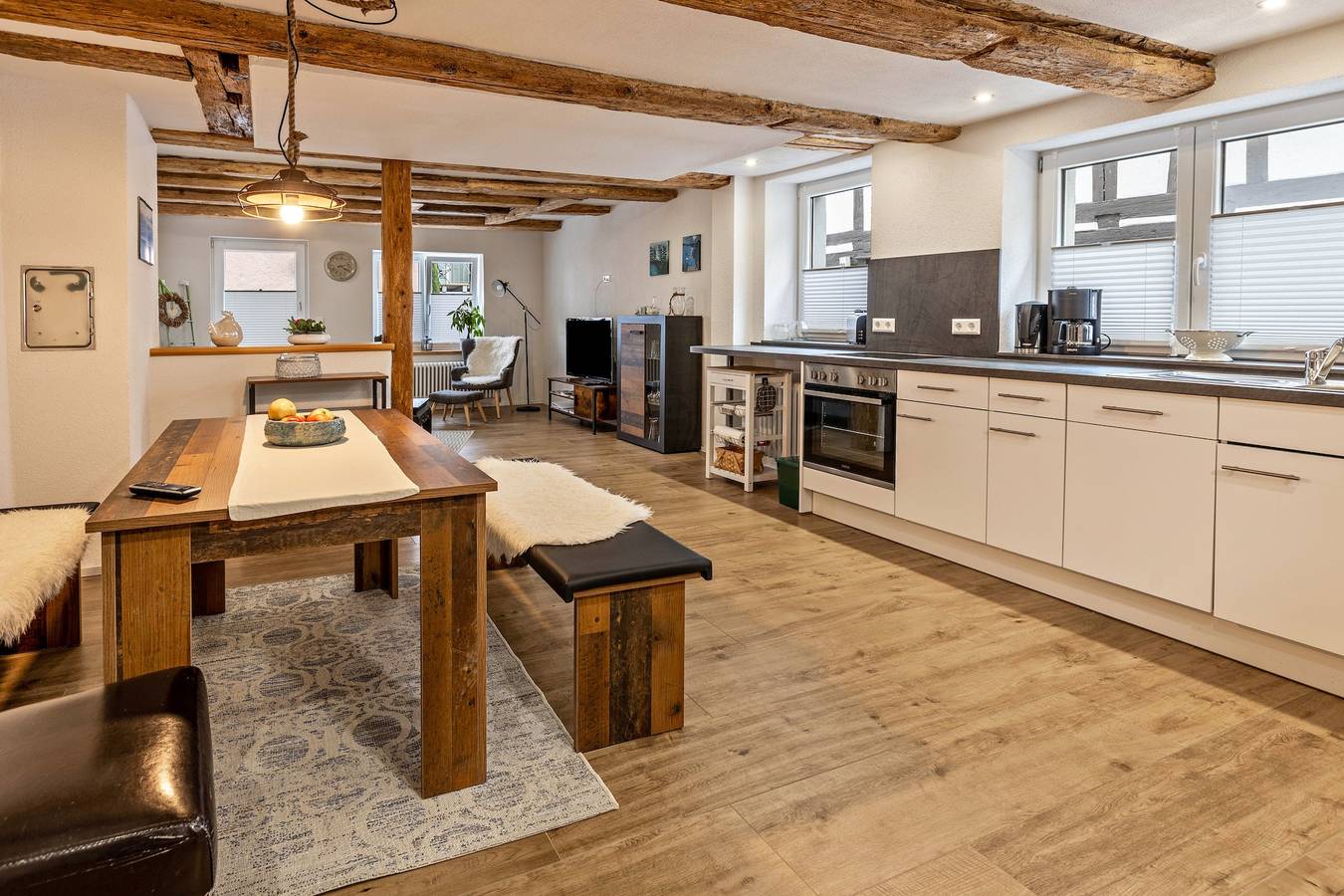 Ganze Wohnung, Liebevoll renovierte Altbau Wohnung, direkt am See in Hemmenhofen in Hemmenhofen, Gaienhofen