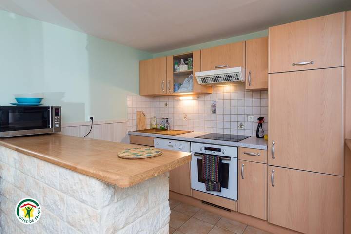 Casa rural con jardín, aparcamiento y TV in Saint-Honoré, Isère