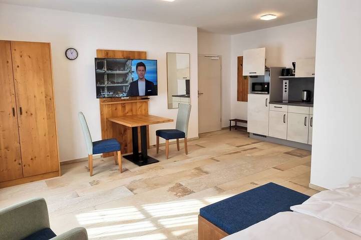 Ganze Wohnung, Komfortables Appartement mit Terrasse, moderner Ausstattung in Muhr am See, Fränkisches Seenland