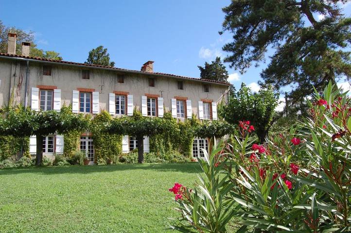 Maison de vacances pour 8 personnes, avec piscine ainsi que jardin et vue