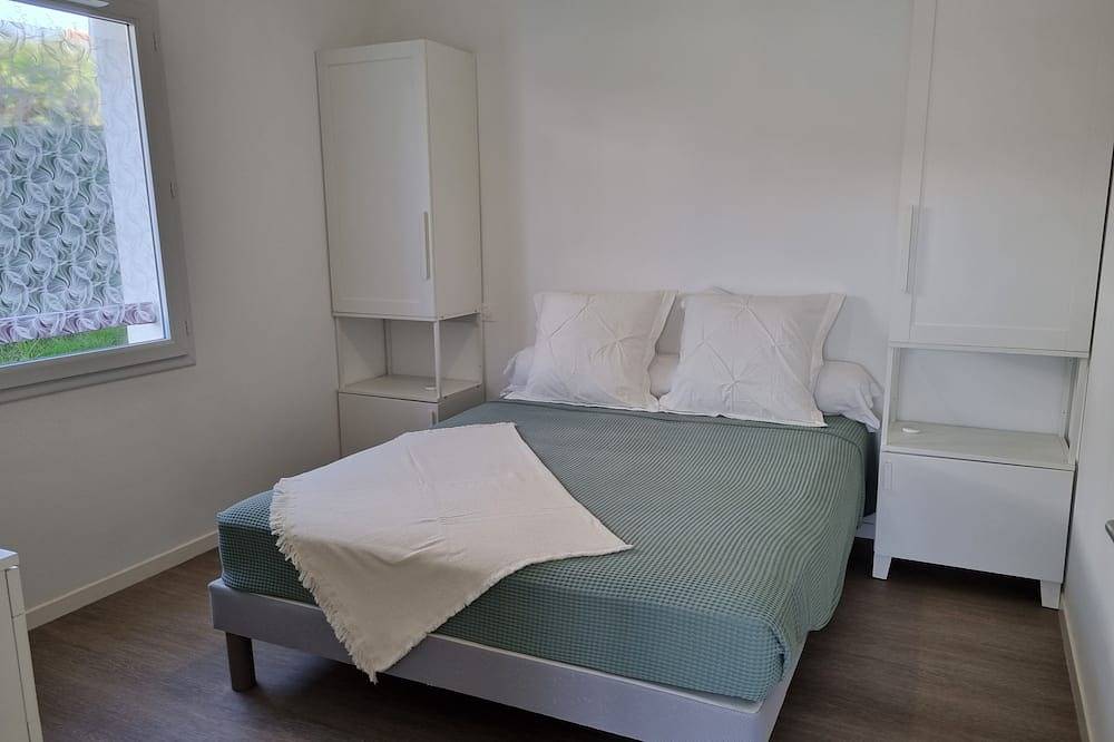 Apartamento entero, Apartamento Herriko, 1 a 2 adultos y 1 niño in Briscous, Region de Bayona