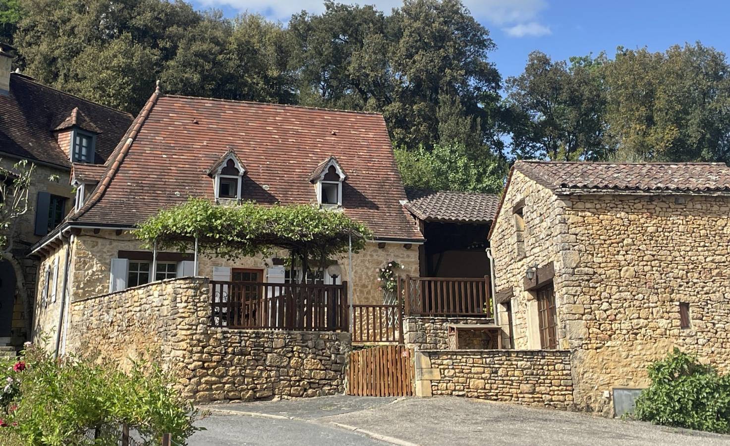 Charmante maison face au Château en Périgord Noir près Sarlat in Vitrac, Périgord Noir