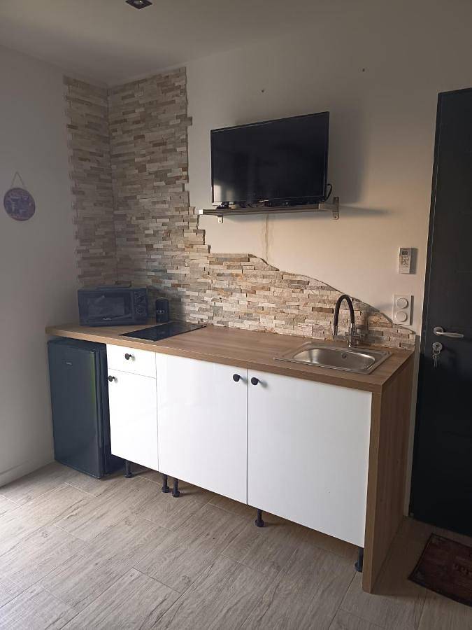 Maison d’hôte pour 2 personnes, avec Terrasse et Jardin à Saint-Jean-de-Fos