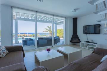 Villa in Alaior Municipality, Menorca für 9 