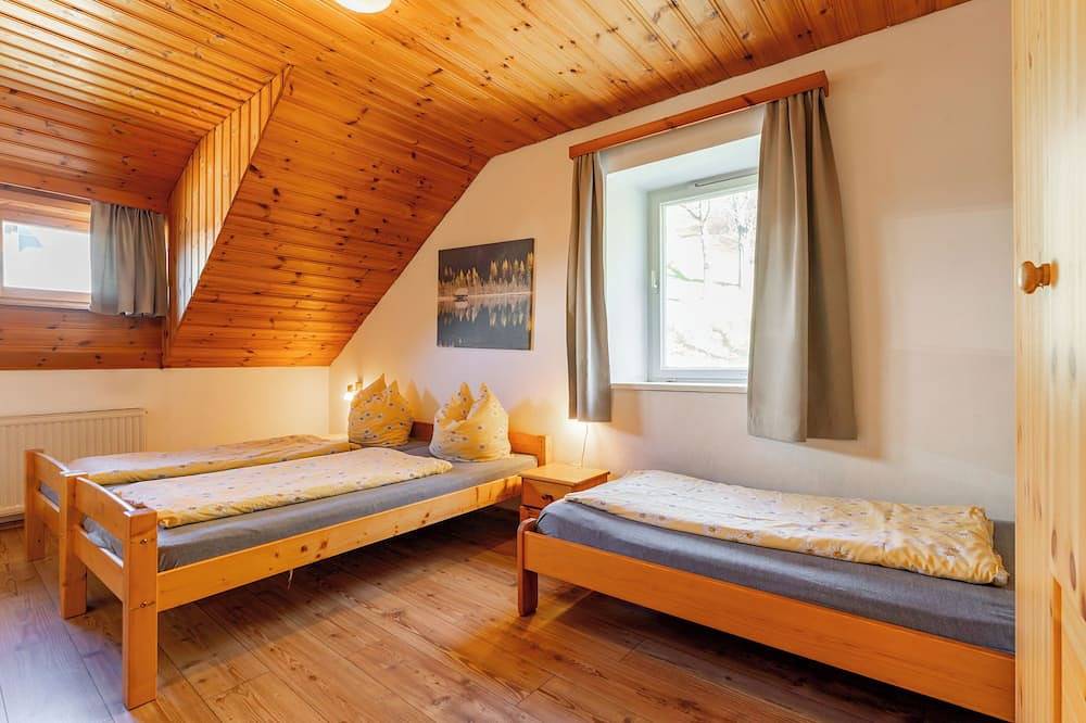 Haus in den Bergen anbei mehrere Skigebieten in Obervellach, Lieser-Maltatal