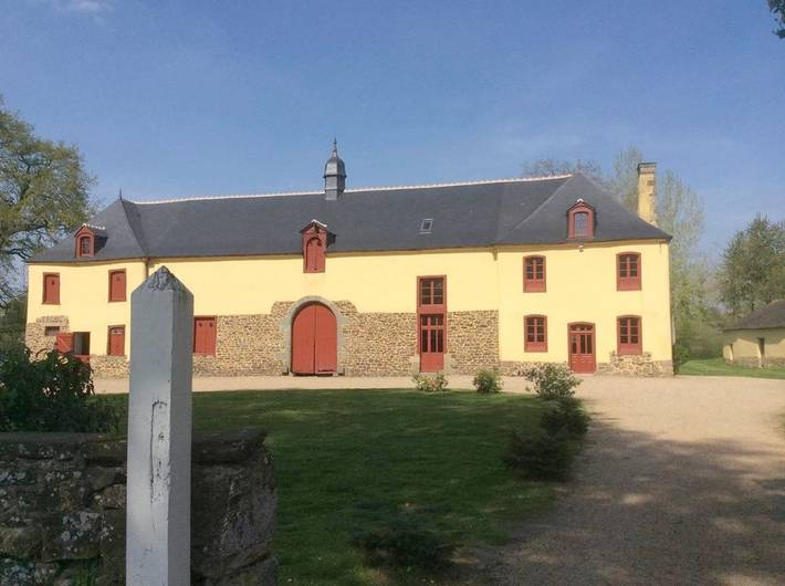 Location de vacances pour 13 personnes, avec jardin ainsi que vue et vue sur le lac à Romillé - 4