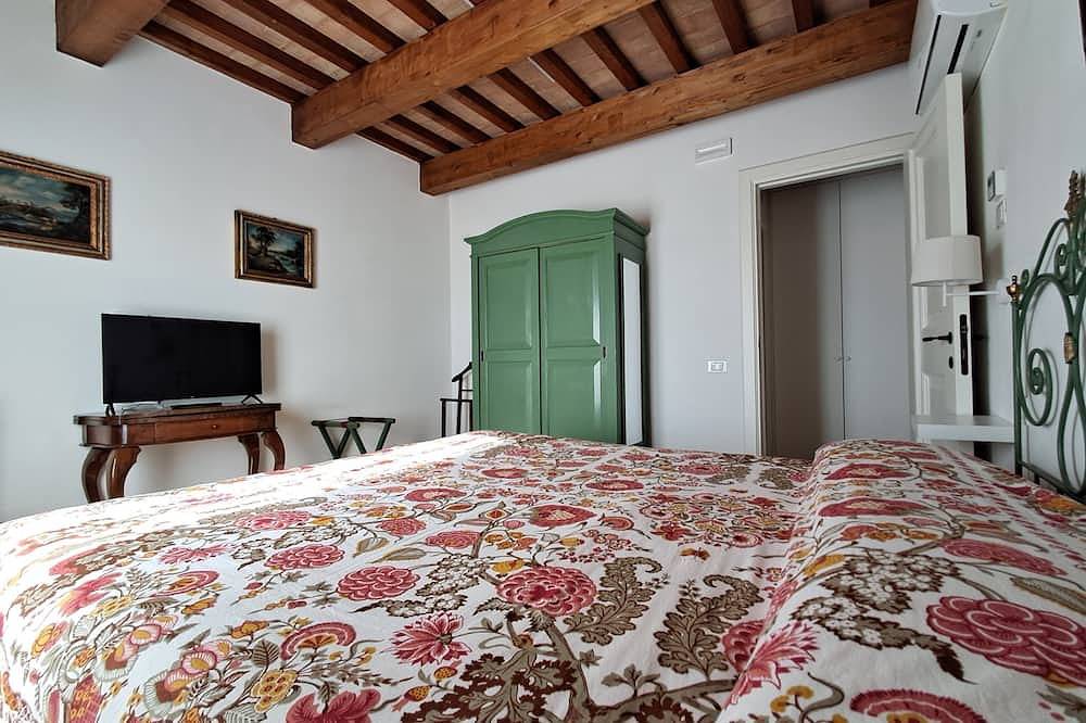 Apartamento entero, Fiastra Apartment - Your Haven of Peace with Private Balcony in Macerata, Provincia de Macerata