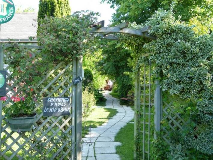 Location de vacances pour 3 personnes, avec terrasse à Blain (homonymie)