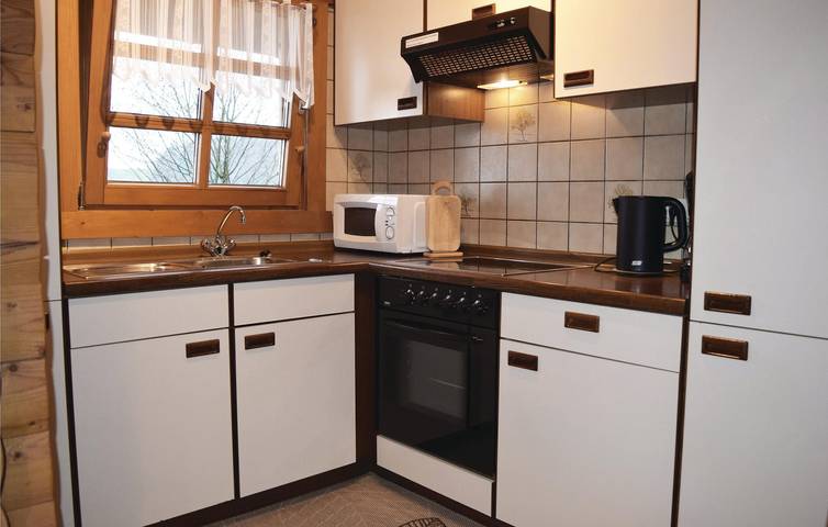 Nachhaltiges Terrassenapartment mit Parkplatz, TV - 1,5km nach Nienover in Amelith, Bodenfelde