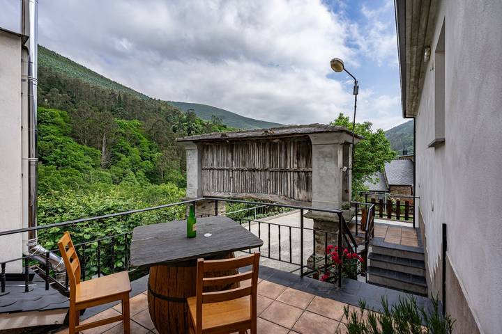 Casa rural para 4 personas, con Jardín en Santa Eulalia de Oscos