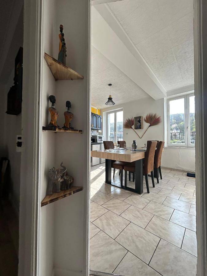 Gîte pour 6 personnes, avec vue à Bogny-sur-Meuse - 4