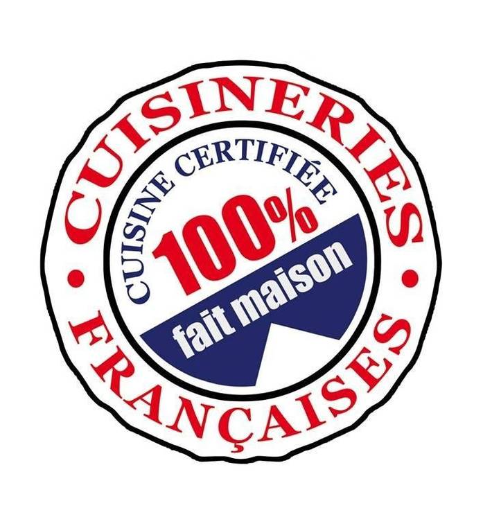 Hôtel pour 2 personnes, avec piscine et bassin pour enfant ainsi que vue et jardin à Saint-Cirgue - 3