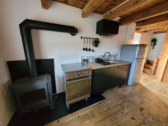 Location de vacances pour 5 personnes, avec terrasse à Saint-André-de-Chalencon - 4