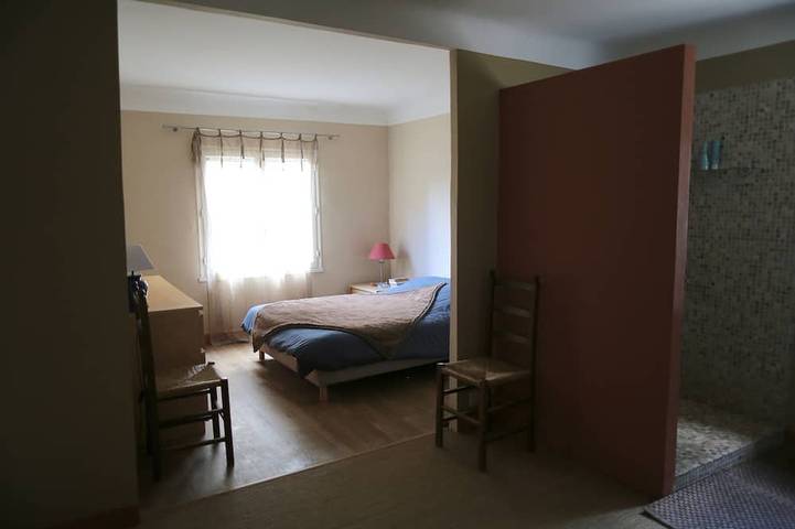 Location de vacances pour 12 personnes, avec jardin et balcon, animaux acceptés à Puget - 4