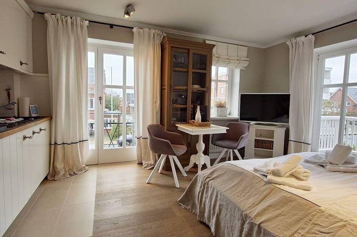 Ferieleilighet for 2 personer, med balkong og sauna i Hamburg