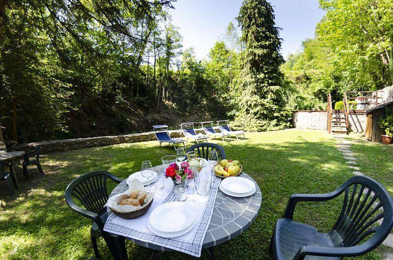 Holiday house with private pool for 7 persons approx. 100 qm in Bagni di Lucca, Tuscany (Province Lucca) in Bagni di Lucca, Provinsen Lucca
