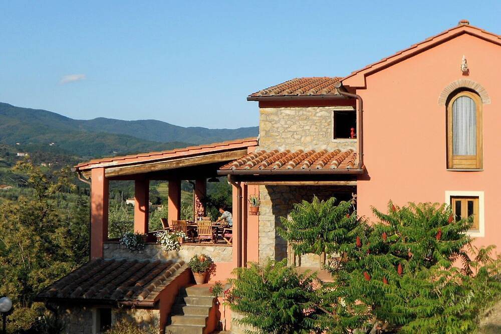 Villa pour 6 Personnes dans Pistoia, Province de Pistoia