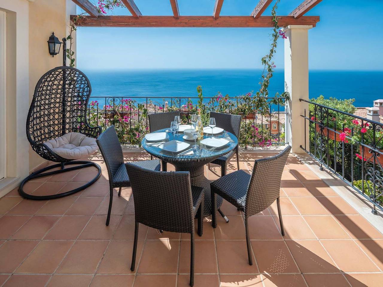 Entworfene Villa in São Gonçalo, Madeira