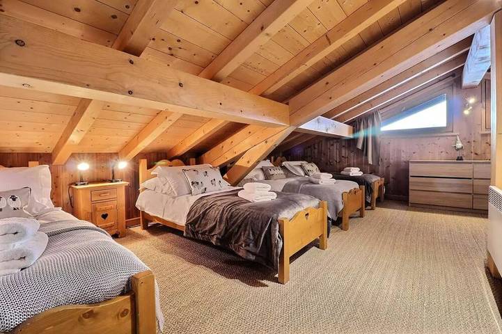 Gîte pour 8 personnes, avec balcon et jardin dans Lac de Montriond - 4