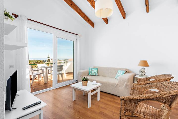 Gîte pour 4 personnes, avec Piscine à Arenal d'en Castell