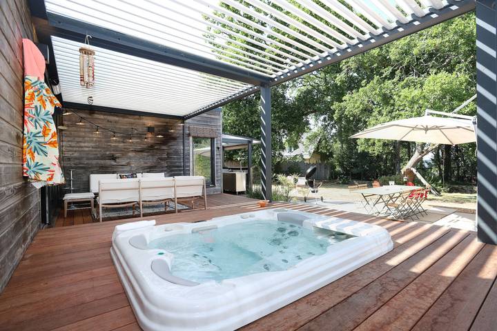 Location de vacances pour 6 personnes, avec Jacuzzi ainsi que Terrasse et Jardin à Île-aux-Moines
