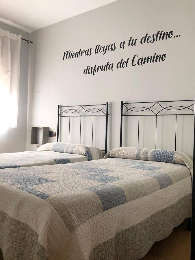 Auberge pour 5 personnes, avec Terrasse ainsi que Jardin et Vue à Hornillos del Camino
