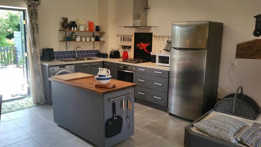 Location de vacances pour 4 personnes, avec jardin et vue, adapté aux familles à Cast - 4