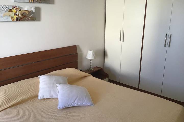 Gîte pour 4 personnes, avec balcon dans Qawra - 3