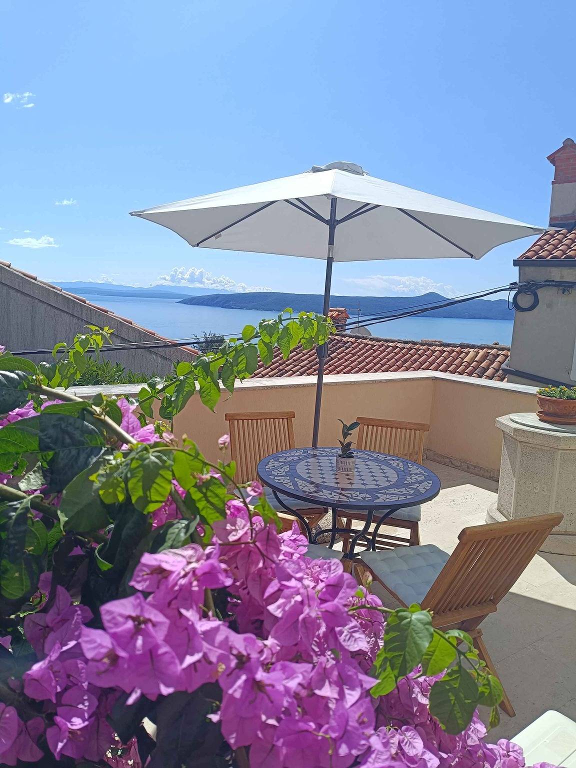 Ferienhaus mit Terrasse und Meerblick  in Mošćenice, Moscenicka Draga