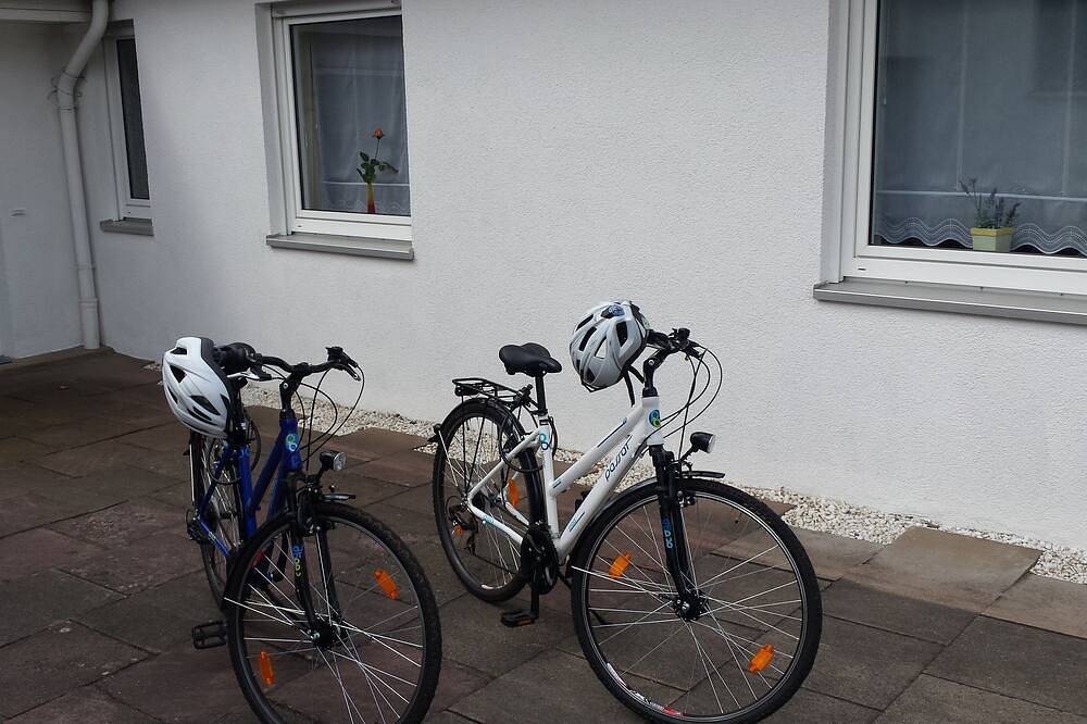 Ganze Wohnung, Ruhig und gemütlich in einer Spielstrasse an der Weser in Beverungen, Kreis Höxter