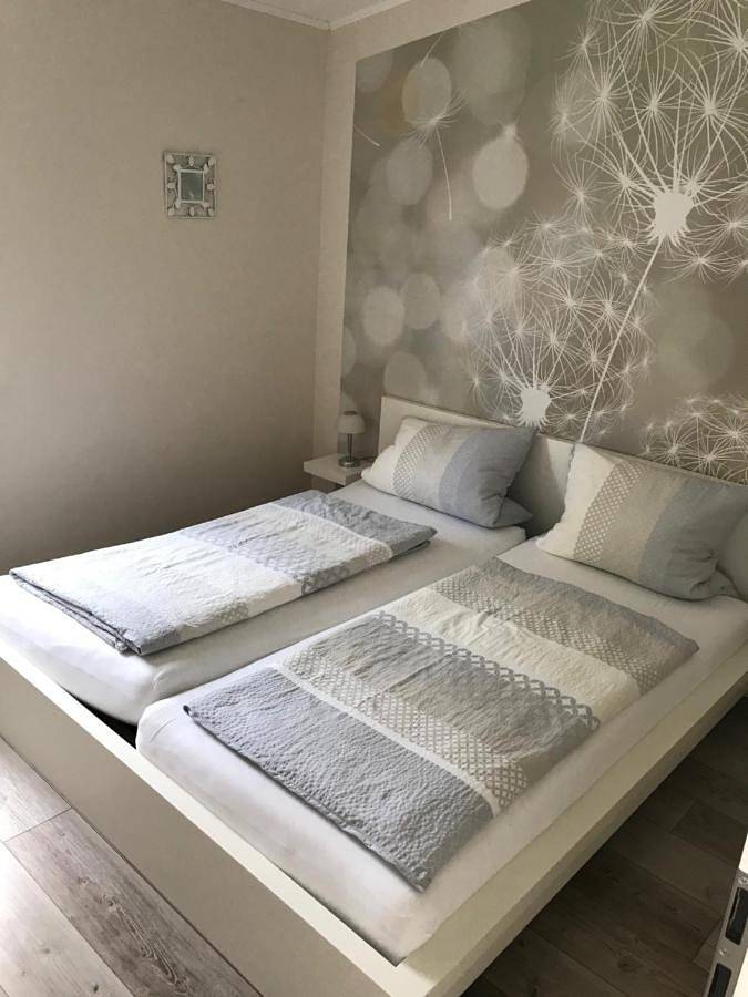 Ferienwohnung für 3 Personen, mit Terrasse und Ausblick in Lautertal - 4