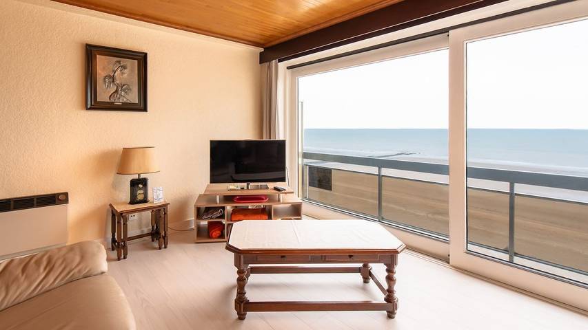 Ferienwohnung für 9 Personen, mit Balkon in Middelkerke