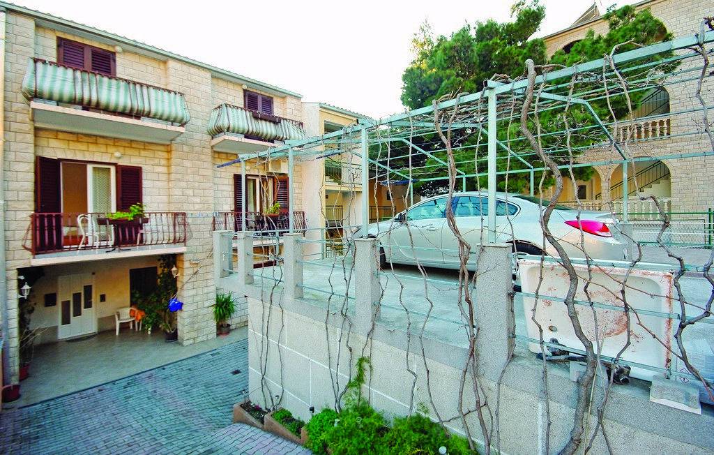 Studio entier, Studio avec balcon in Makarska, Makarska riviera