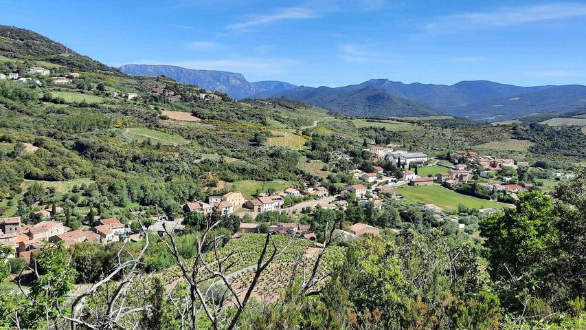 Gîte pour 4 personnes, avec terrasse à Berlou - 3